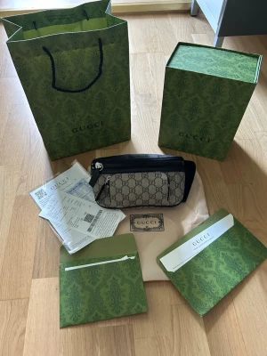 Väska/Bag  - Helt ny 