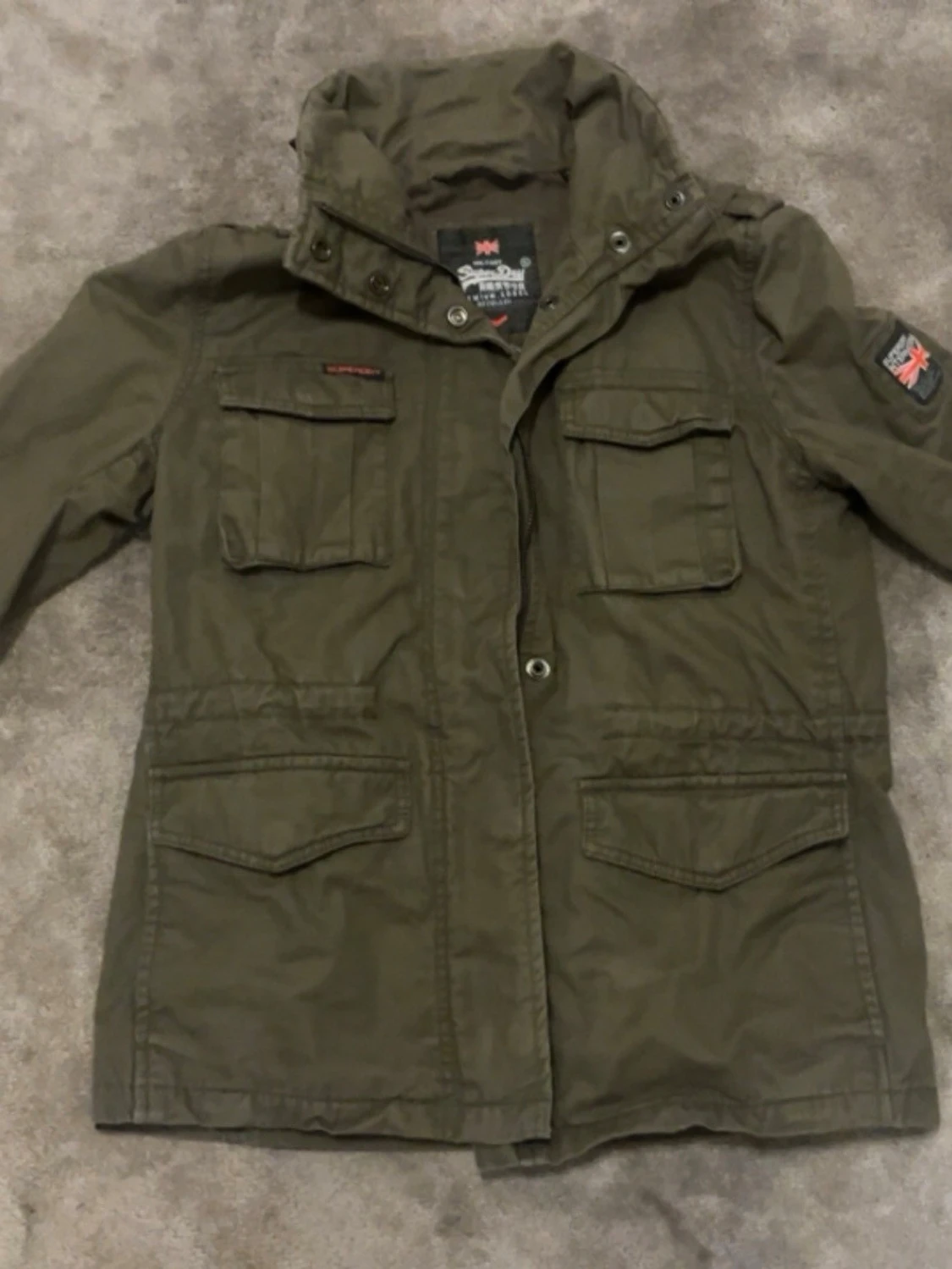 Grön parkajacka från Superdry