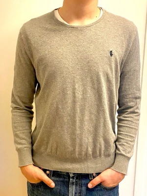 Ralph lauren tröja - Snygg Ralph lauren tröja i mycket bra skick
