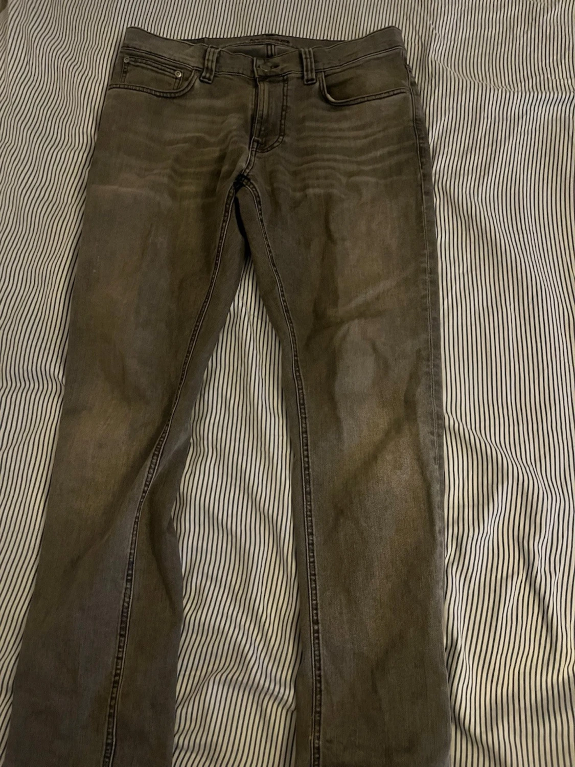 Nudie- lean dean jeans. W32 L30 