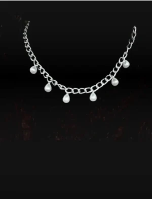 Halsband med pärlor  - Halsband med pärlor i rostfritt stål och justerbart 💕kommer med färgad smyckespåse 