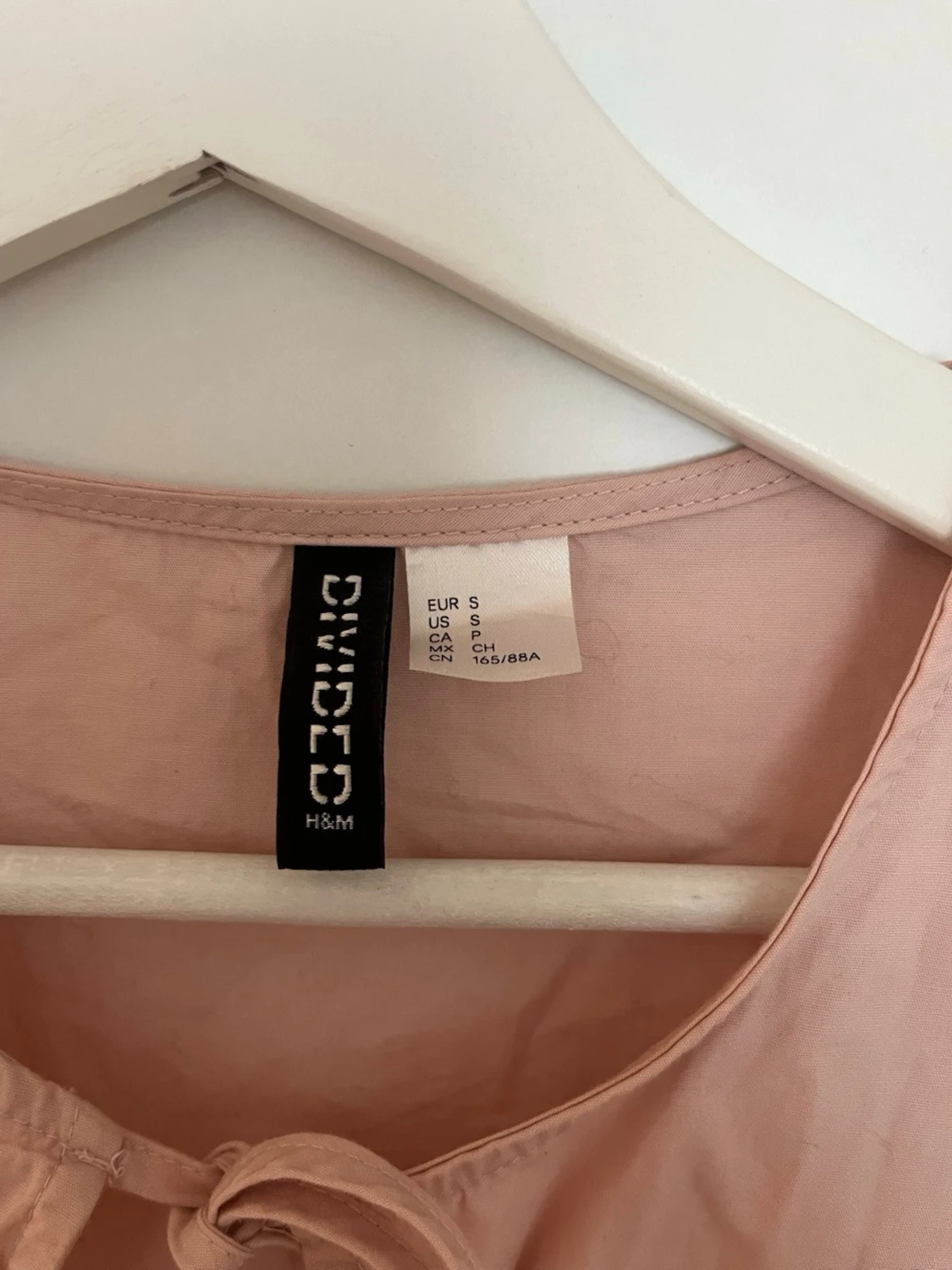 Ljusrosa blus med knyt från HM - 2