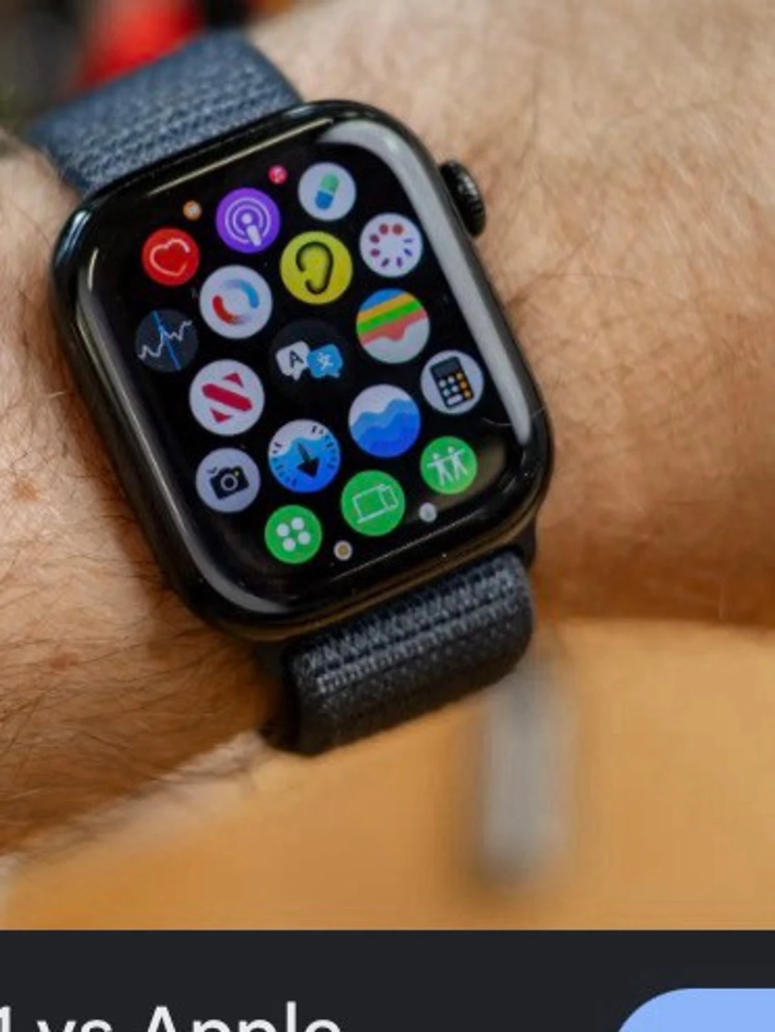Apple Watch Series 11  svart aluminium