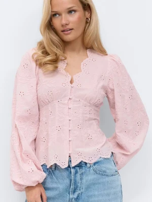 SÖKES!! - Söker denna blustoppen från Gina Tricot i storlek M!!