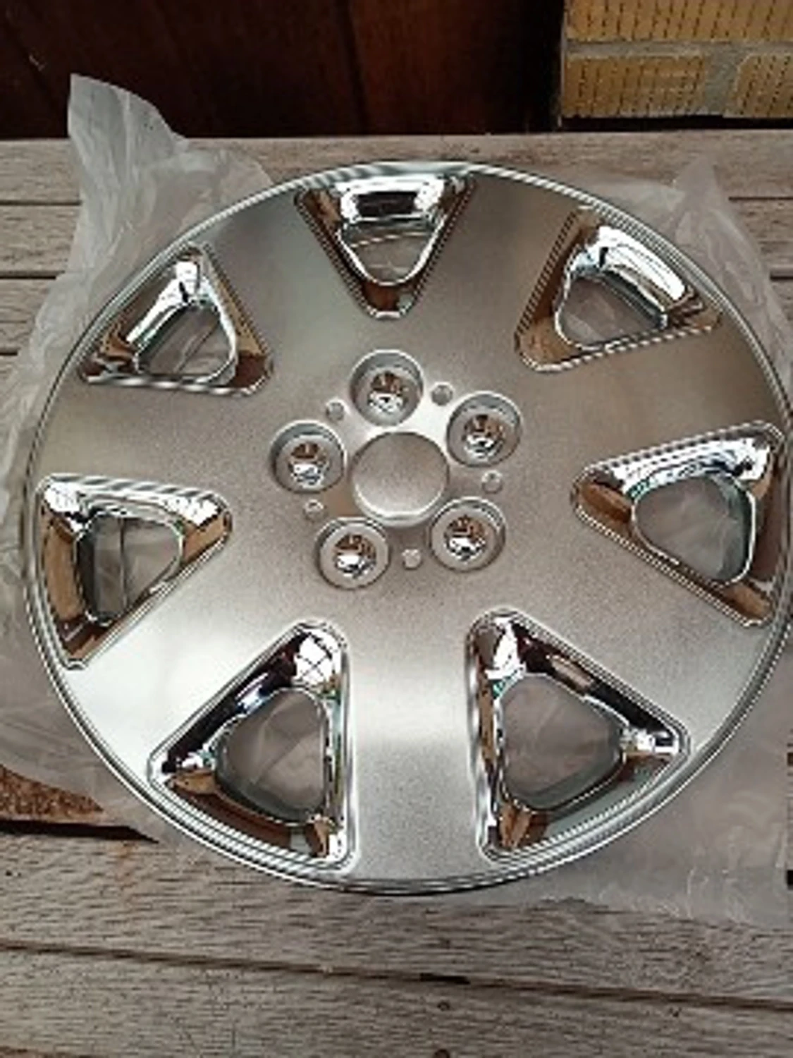 Snygg silverfärgad navkapsel 1 styck - 5