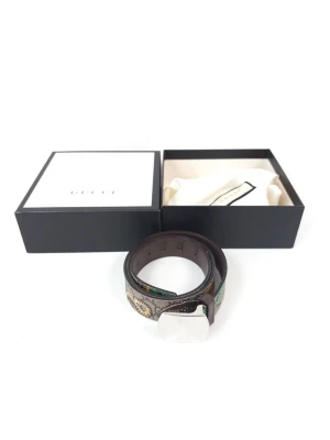 Gucci Tiger Bengal Belt - •The Belt has been gently used and is in very good condition • Size: 90 Fits W32-36 •Color: Multi/ Tiger Bengal Gucci • Retail price: 5000Sek •Comes with Box and Dustbag
