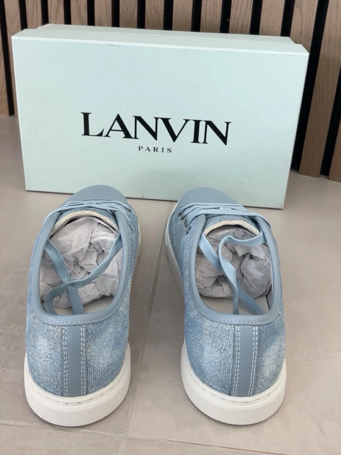 Ljusblå sneakers från Lanvin - 2