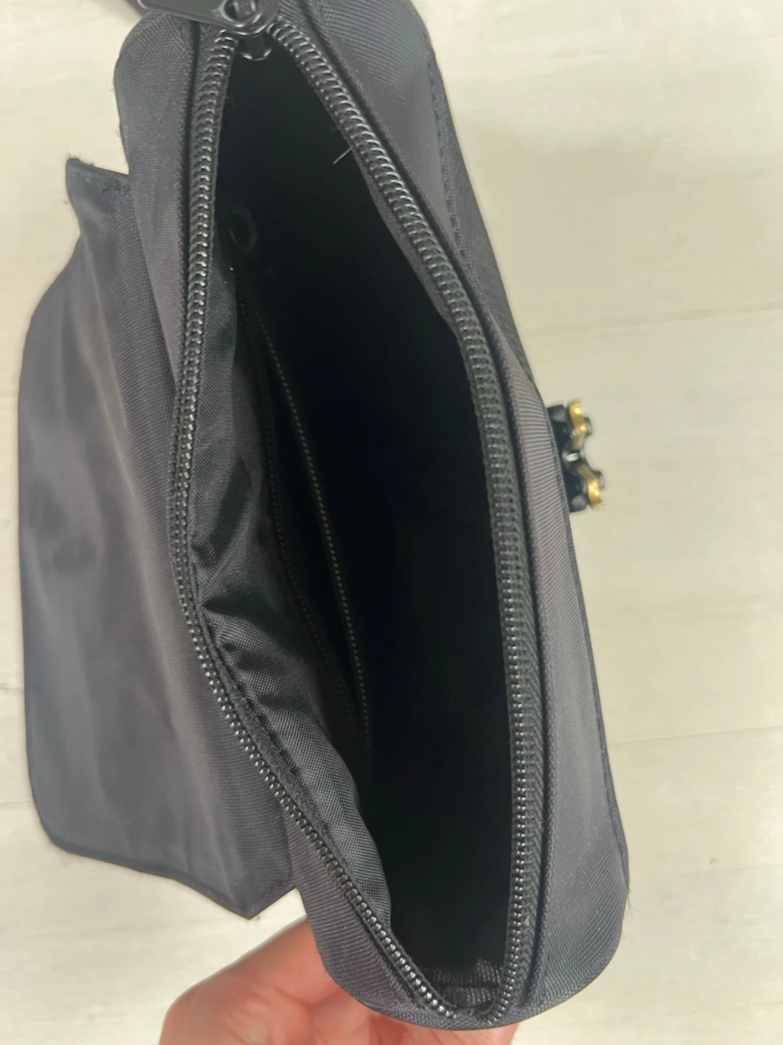 Svart axelväska från Trapstar - 3