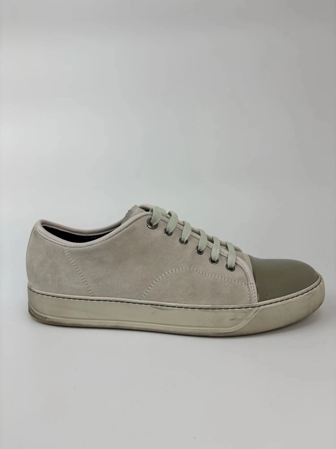 Beige Lanvin sneakers med grön tå från Lanvin