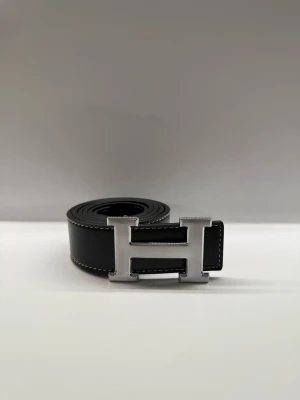 Svart Herme’s Bälte - Helt ny!!110cm