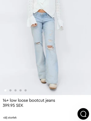 14+ Low loose bootcut jeans - Helt nya jeans med prislapp från Gina tricot i storlek M. Nypris 400kr. Jag är ca 168cm och de passar jätte bra på mig i längden