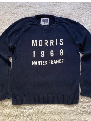 Morris tröja - Riktigt snygg Morris tröja med fett tryck! Storlek m hur bra skick som helst!