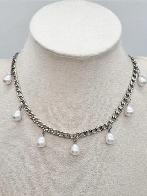 Stilfullt halsband med pärlor  - Material-rostfritt stål.  Kedjetjocklek-5mm #40