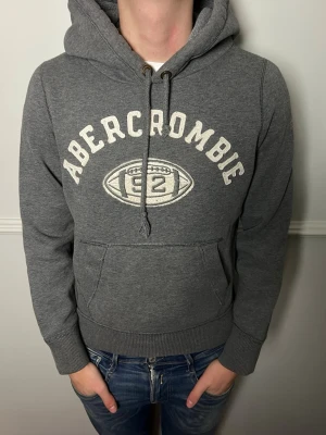 ABERCROMBIE  -  Snygg hoodie från Abercrombie | Strl: S | Fint skick | Hör av dig vid intresse eller om du undrar någonting! 