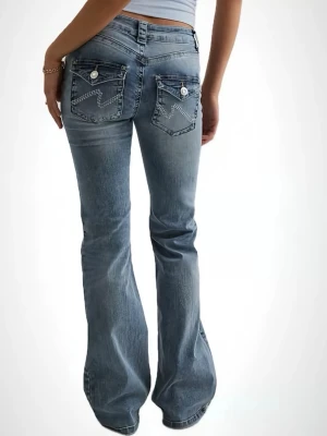Bootcut jeans  - Snygga ljusblå bootcut jeans från Nelly, knappt använda!💓