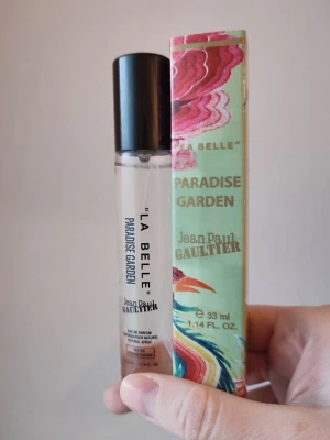 Jean Paul Gaultier La Belle Paradise Garden - Jean Paul Gaultier La Belle Paradise Garden Perfume. 33ml bottle! New! Felmärkt med edt på boxen. Detta är en EDP.