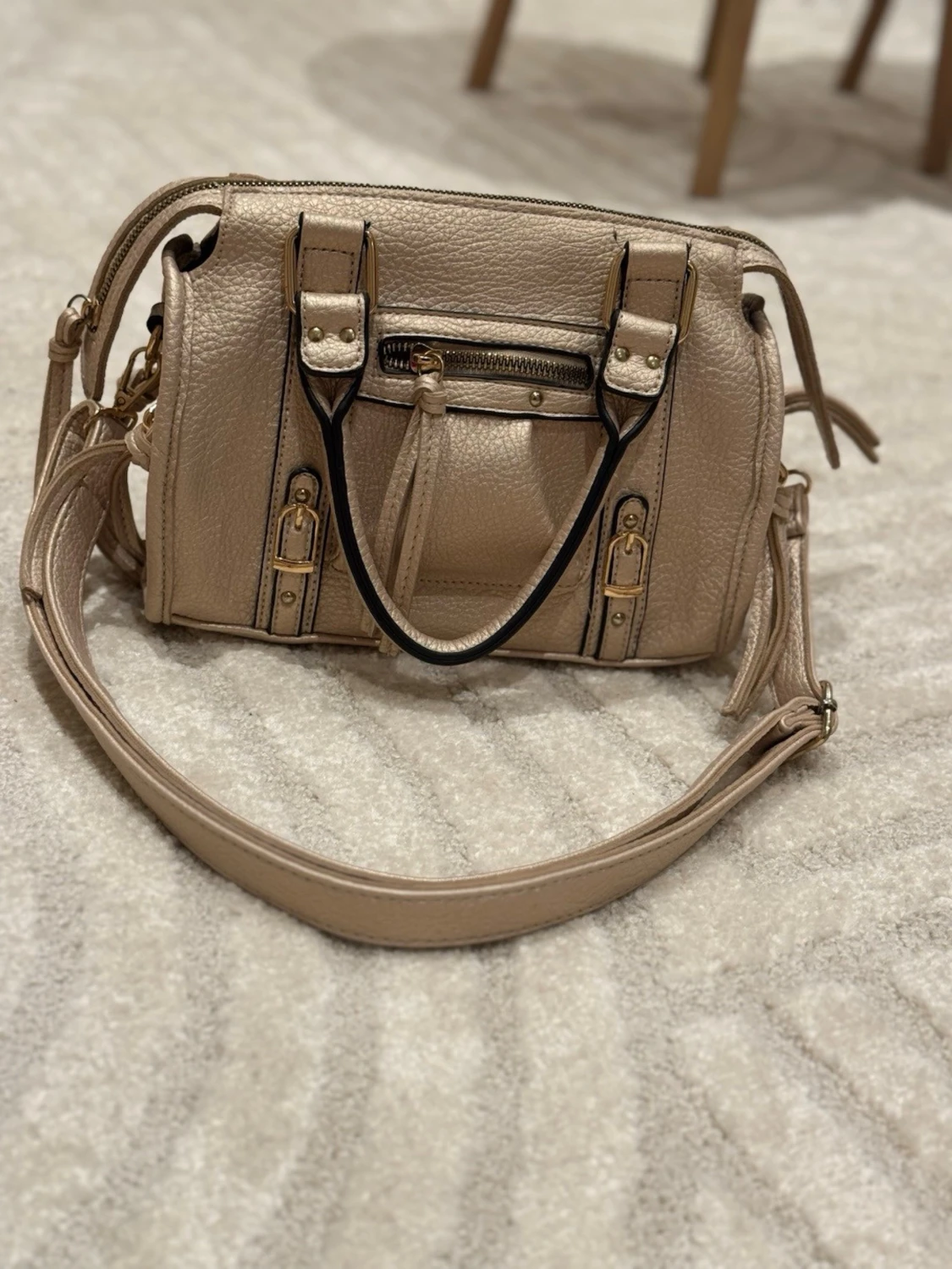 Skimrig beige handväska - 6