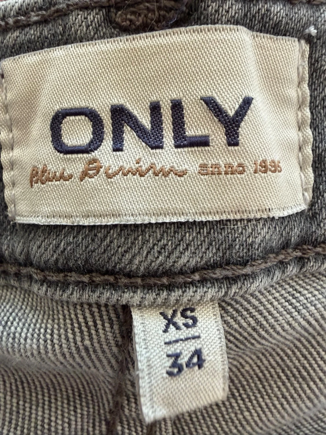 Grå bootcut jeans från ONLY - 3