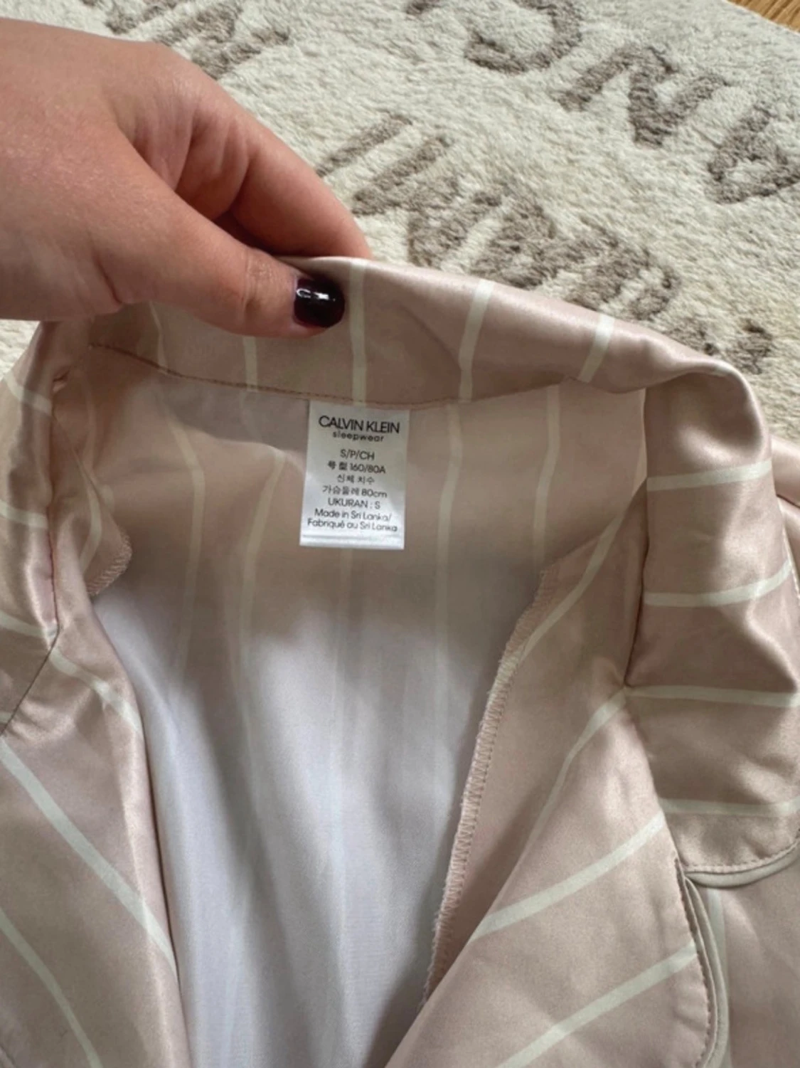 Randig pyjamasskjorta i ljusrosa - 4