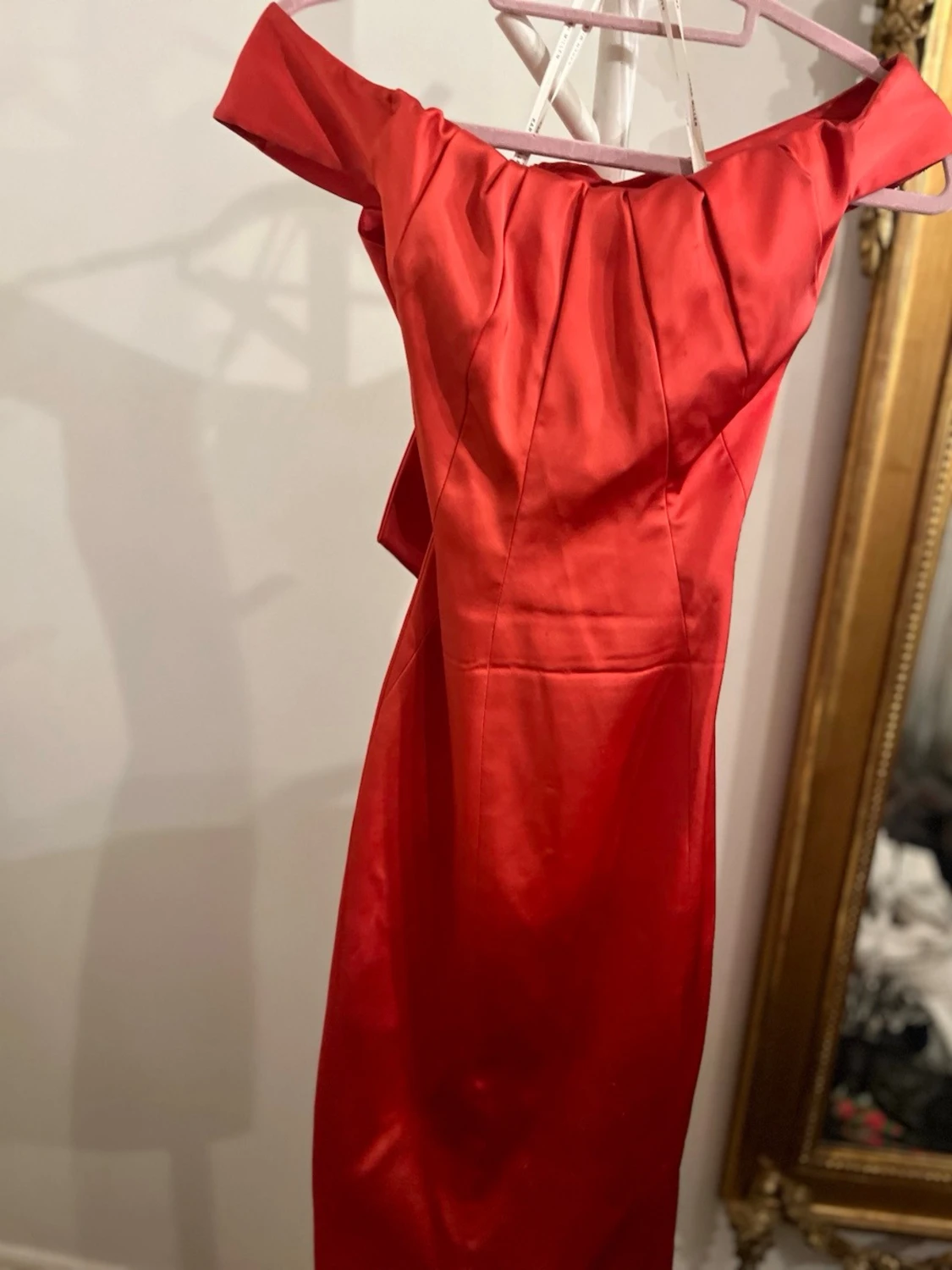 Röd offshoulder klänning Karen Millen - 6