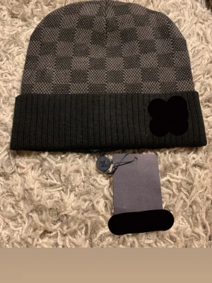 Mössa  - Jätte skön mössa 