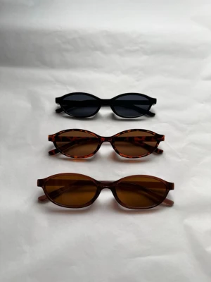 Solglasögon 3 st - Helt nya och oanvända. Alla 3 st medföljer 