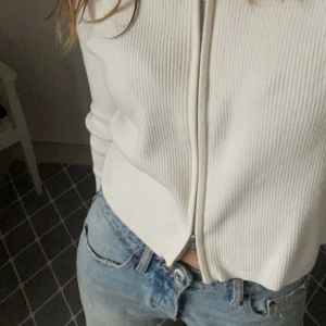 Brandy kofta/hoodie - Inte kommit till användning. Säljs inte längre på brandy.