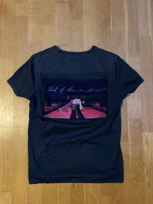 Limitato t-shirt - Säljer nu en limitato tisha storlek xs passar bra på mig som är 175! Den är i nyskick. 