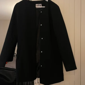 Kappa storlek 36 - Svart kappa, storlek 36🌺