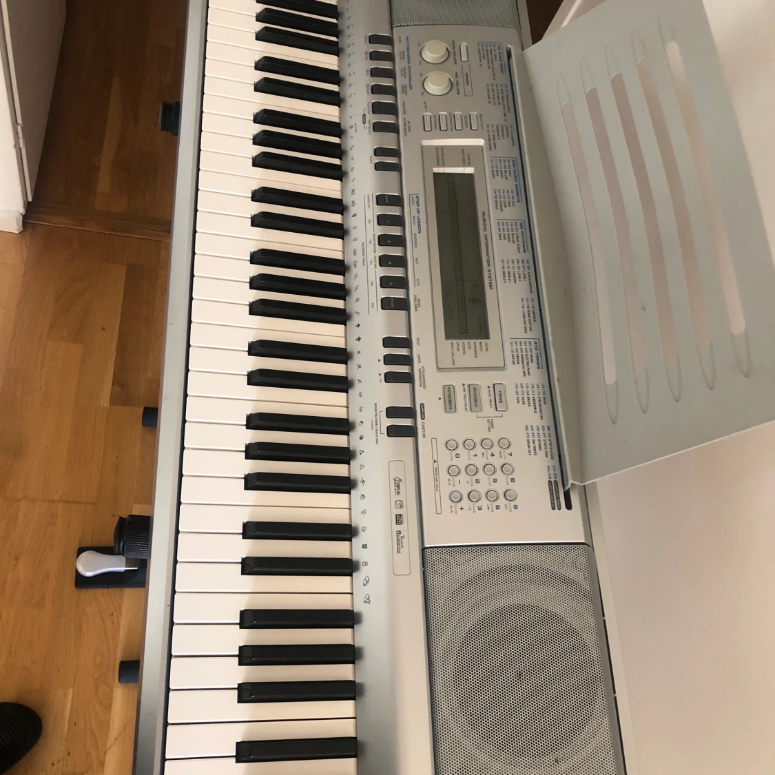 Piano Casio - 90