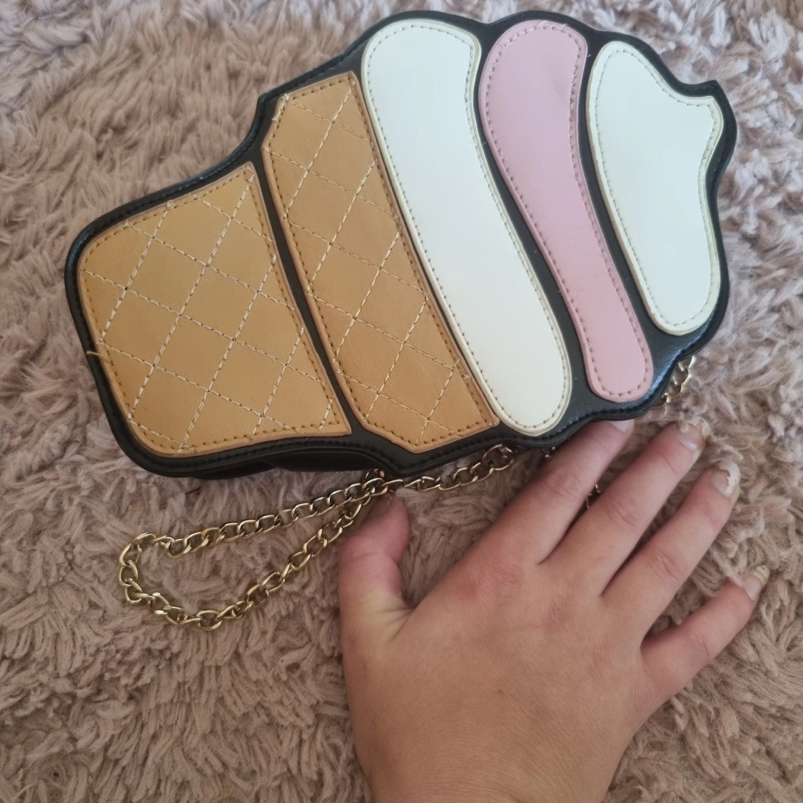 Glass handväska - 90