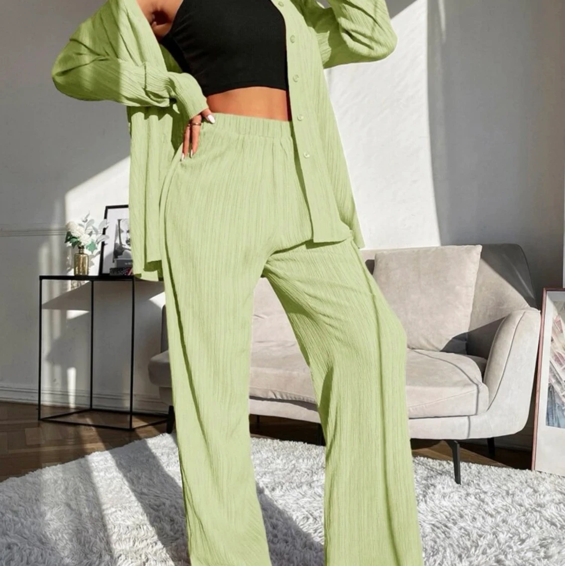 En fin grön tvådelad outfit - 91