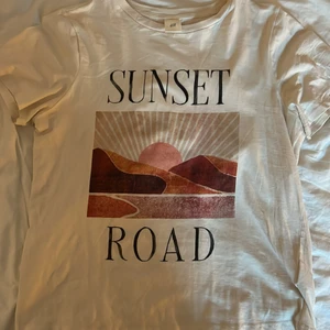 Sunset road t-shirt - Aldrig använd