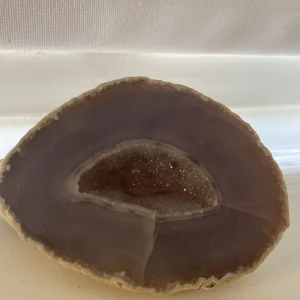 kristall rummet - säljer glittrande kristall 