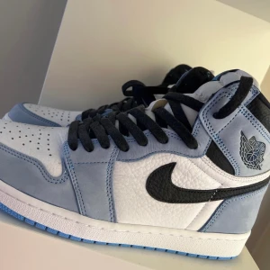 Air Jordan 1 University Blue  - Brand new