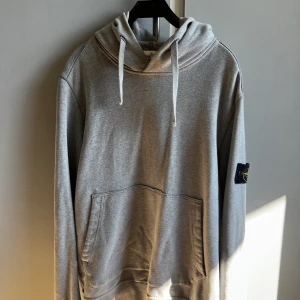 Stone island hoodie - Storlek M  Riktigt fin tröja med fint skick