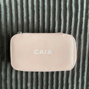 Caia nessesär  - ❌tryck inte på köp nu❌ Aldrig använd utan jag öppande den nyligen men ser ingen användning för den. Skriv vid frågor mm ❤️