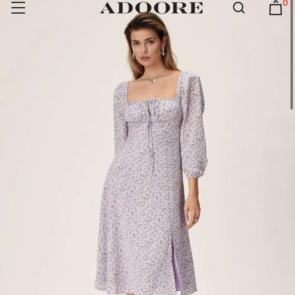 Adoore Venice Dress Använd en gång så är som ny! Är i stl 38 Nypris 1395:-. Klänningar.