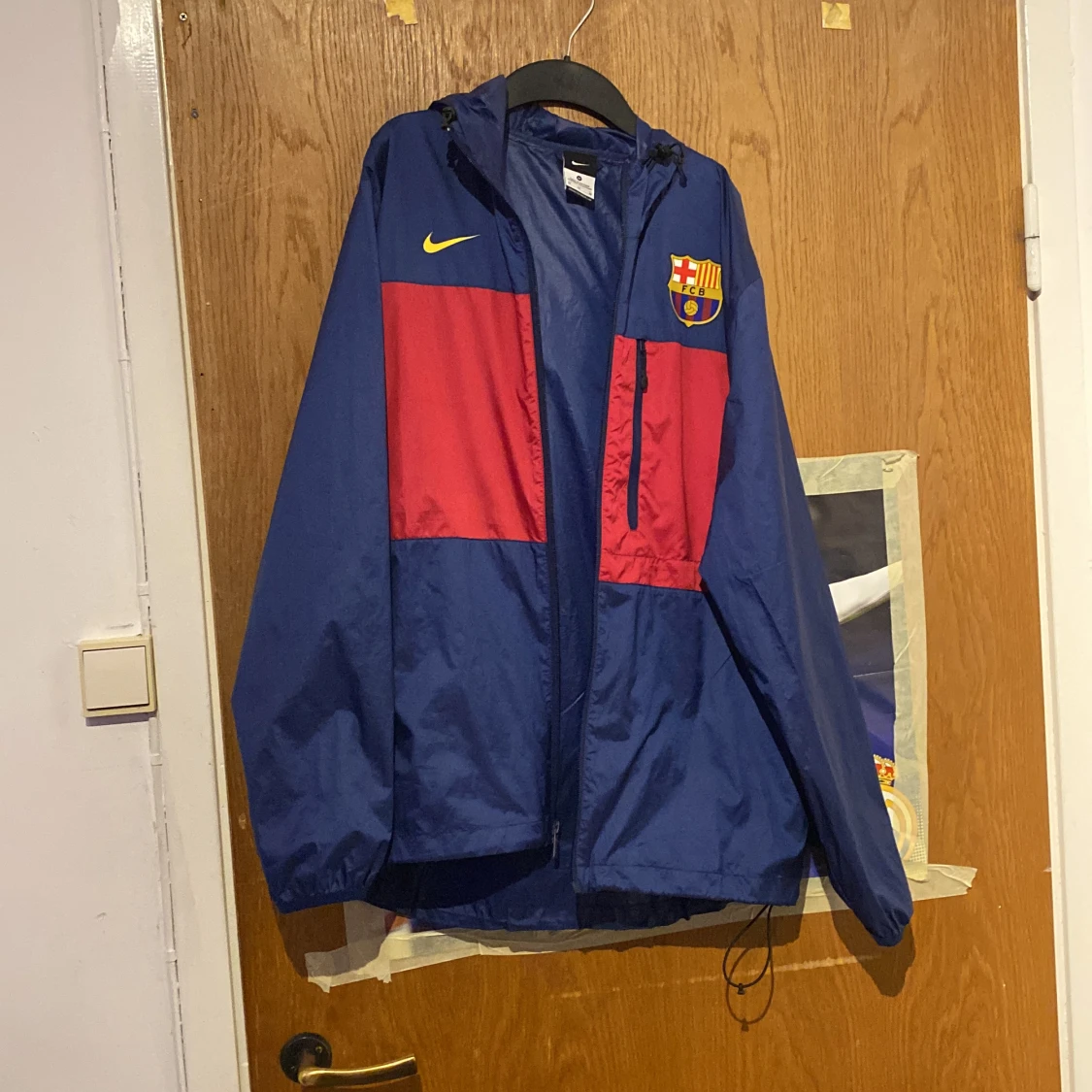 Barcelona regn jacka 