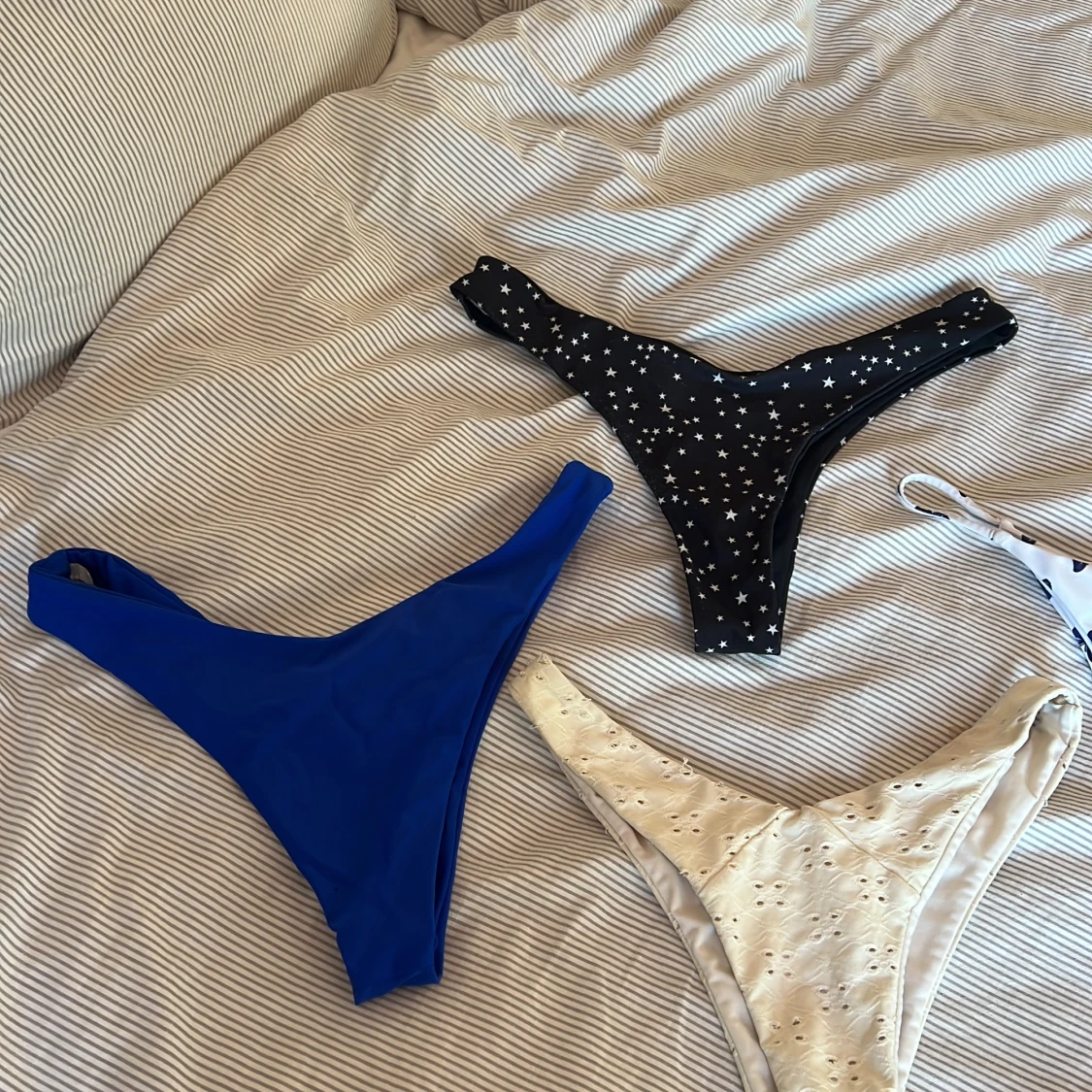 Bikiniunderdel - 91