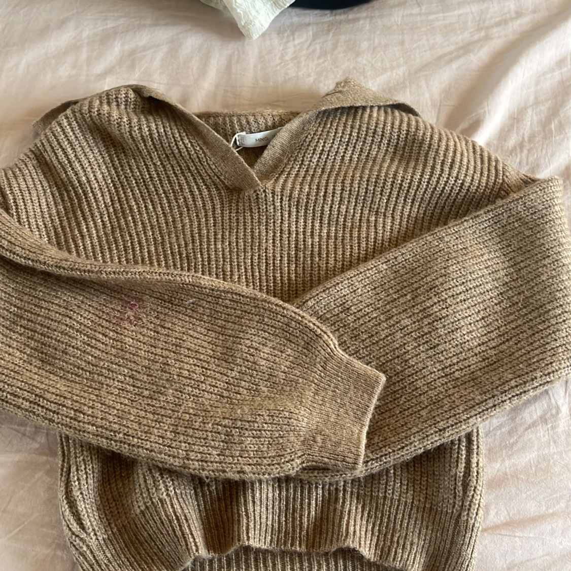 Stockholmsstil stickad beige tröja - 90