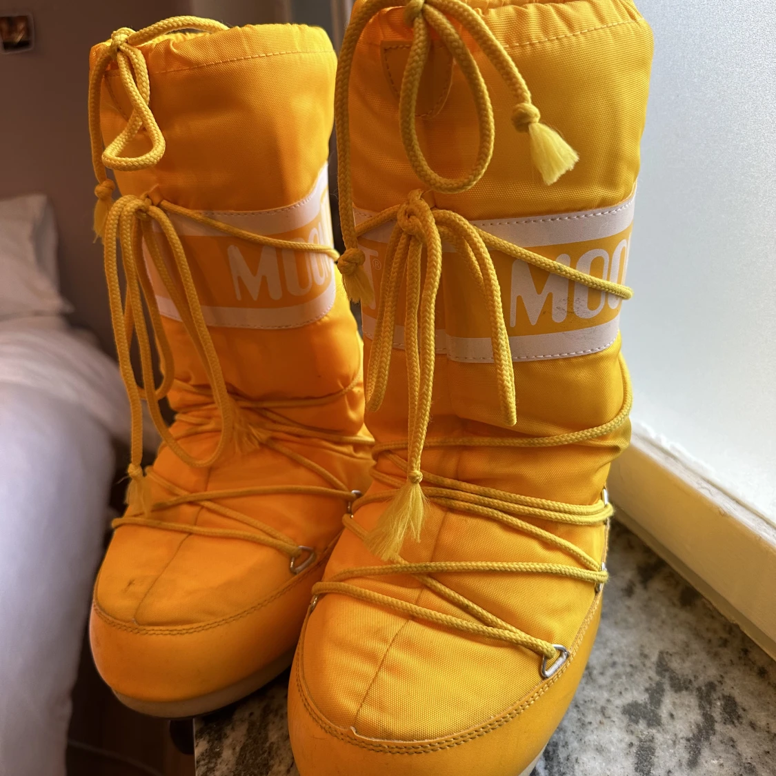 Höga moonboots - Gula - 90