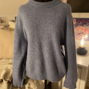 Carin wester stickad tröja - Blå stickad tröja från CW, bra skick Passar xs-m