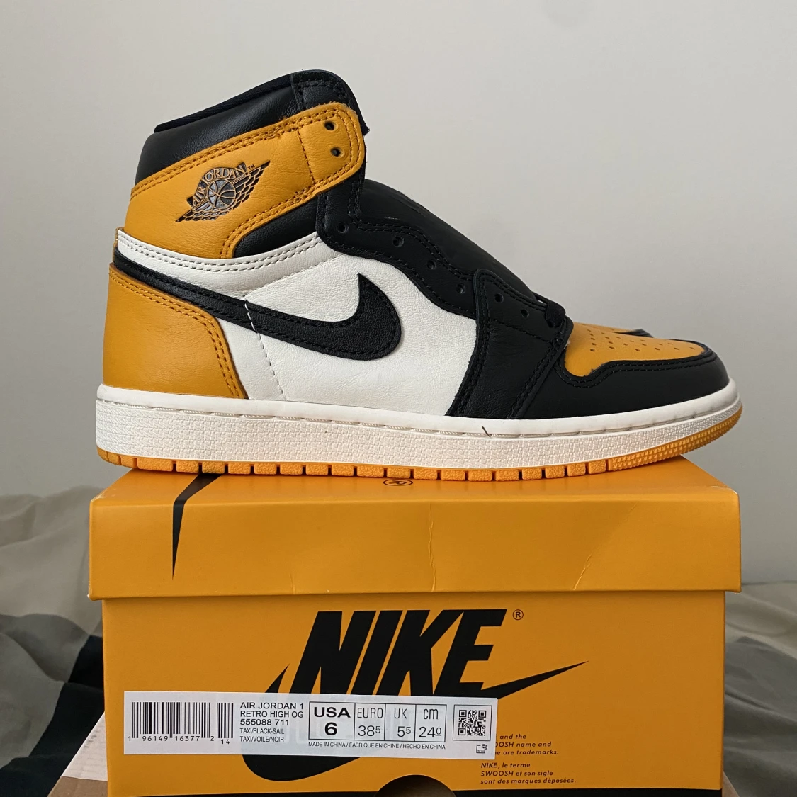 Jordan 1 Retro Hig OG Taxi - 90