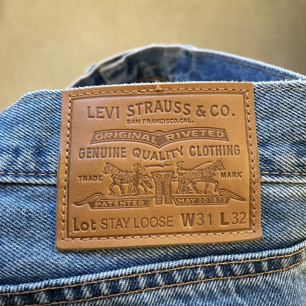 Levi’s jeans i storlek W31/L32. Modellen heter ”stay loose”. Byxorna är i mycket bra skick. Skriv ett meddelande om du har några frågor!. Jeans & Byxor.