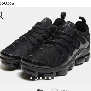 Vapermax plus herr  - Jag säljer den för vill köpa något nytt ny sick inga skador eller fel är som. Ny