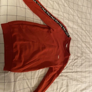 Fila sweatshirt  - Väldigt fint skick 