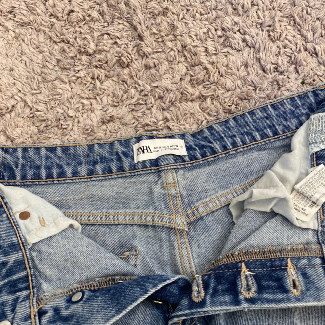 Jeans straight midrise slitningar - 91