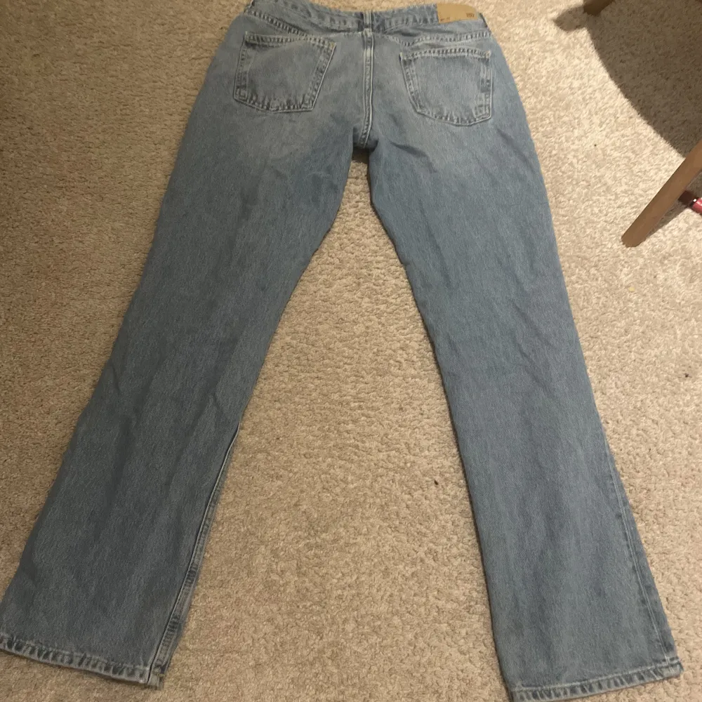 Low waist jeans från lager 157 i modellen ”icon”. Sitter bra. Nyligen köpta men bara andvända ett antal gånger . Jeans & Byxor.