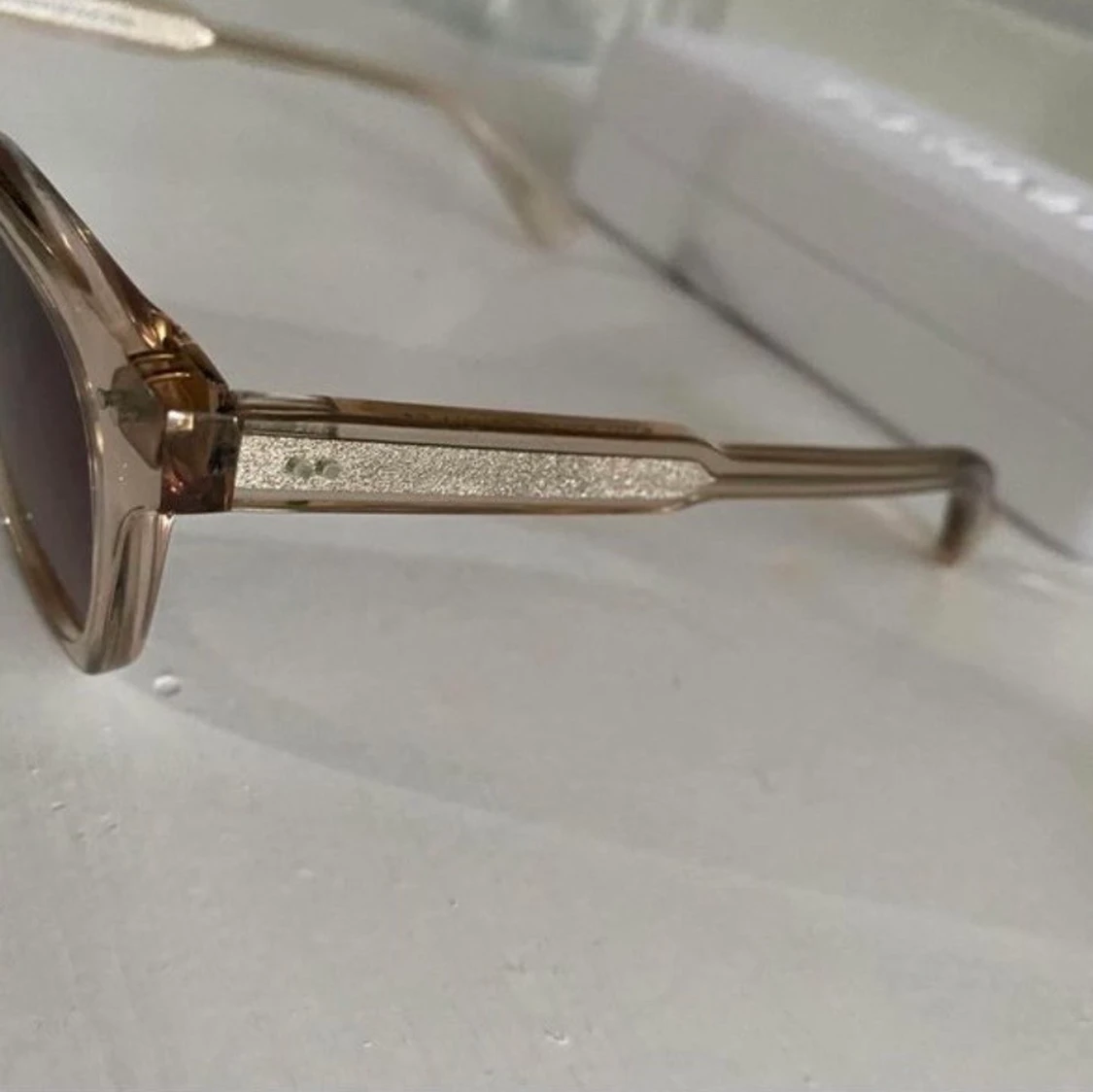 Chimi 01 Ecru solglasögon  - 90